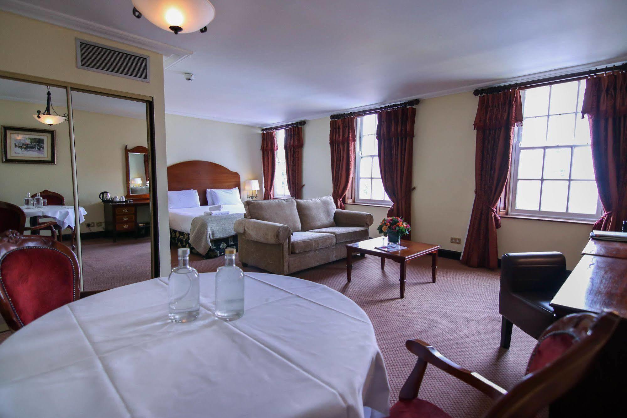 The Mont Hotel Dublin Kültér fotó